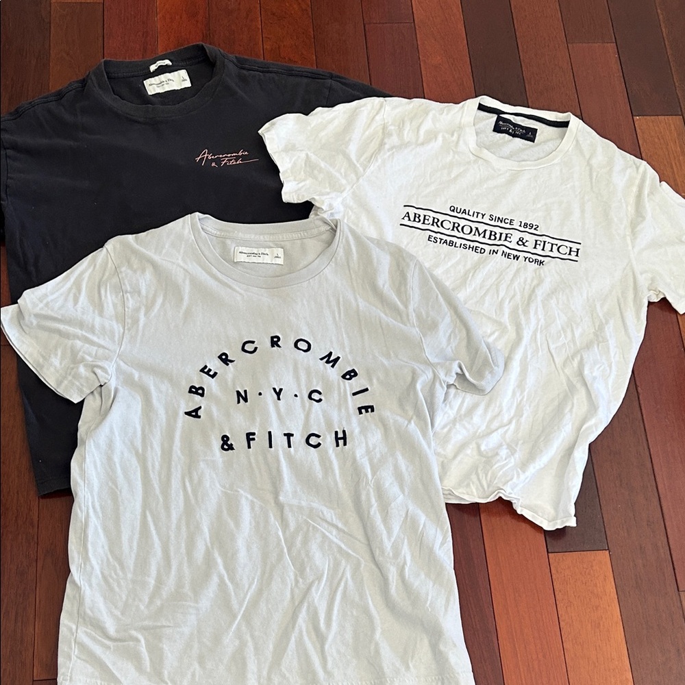 Abercrombie & Fitch Graphic Tee Set in Black, White, and Gray